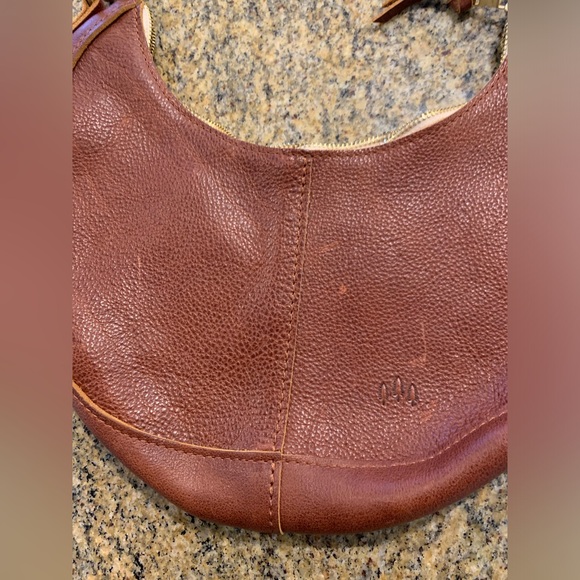 Portland Leather Nora Shoulder Purse Brown Leather - Picture 5 of 11